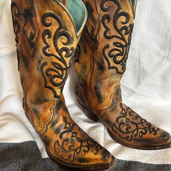 Corral boots - Picture 3 of 6